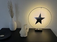 LED-RING auf Sockel mit Stern, schwarz, 35 cm